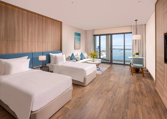 Alacarte Bay Ha Long